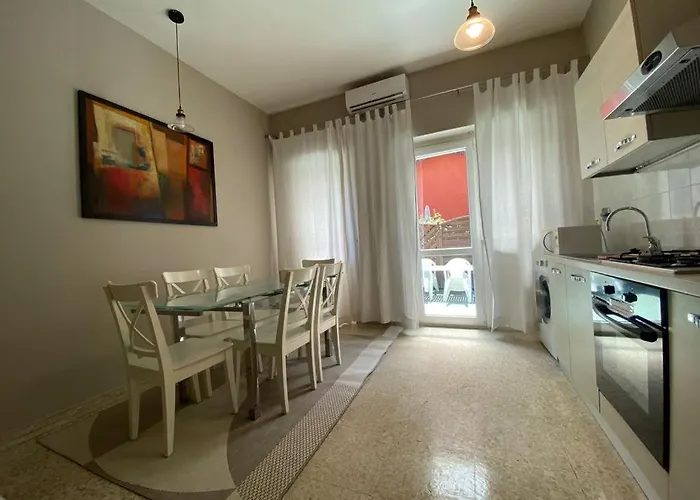 Eroma - Re Di Roma Apartment